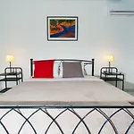 Olympia Zervea With Pool -
