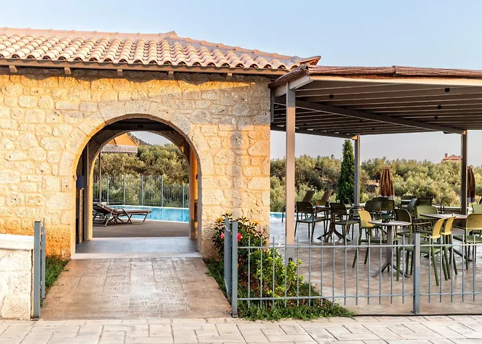 Olympia Zervea With Pool - * Kardamyli