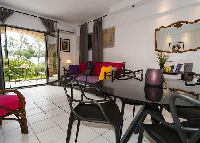 Olympia Zervea With Pool - Apartamento Kardamyli