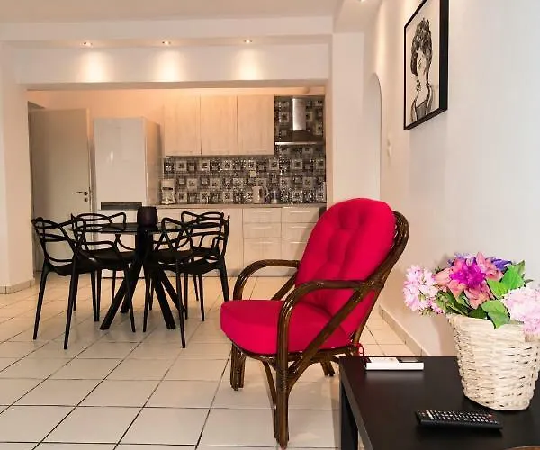 Olympia Zervea With Pool - Appartement Kardamyli