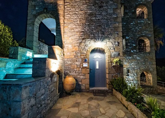 Olympia Zervea With Pool - Kardamyli